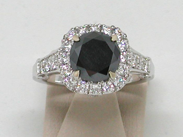 Diamond Engagement Ring  - 3.85 ct. – 18 K White Gold – size 56